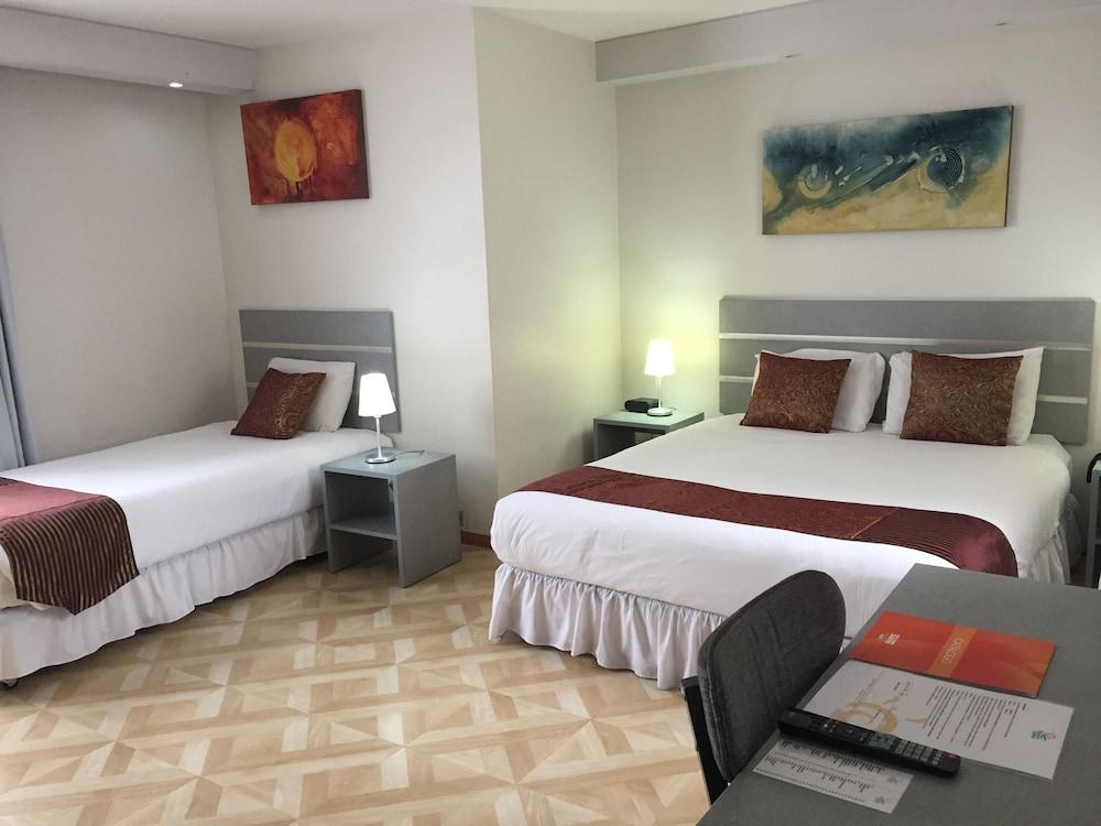 Hotel Gavina Express Iquique Exterior photo